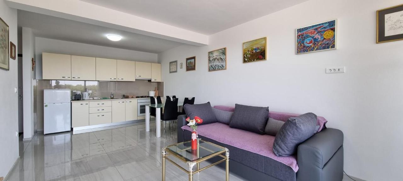מדולין Apartment Belvedere Sea View מראה חיצוני תמונה